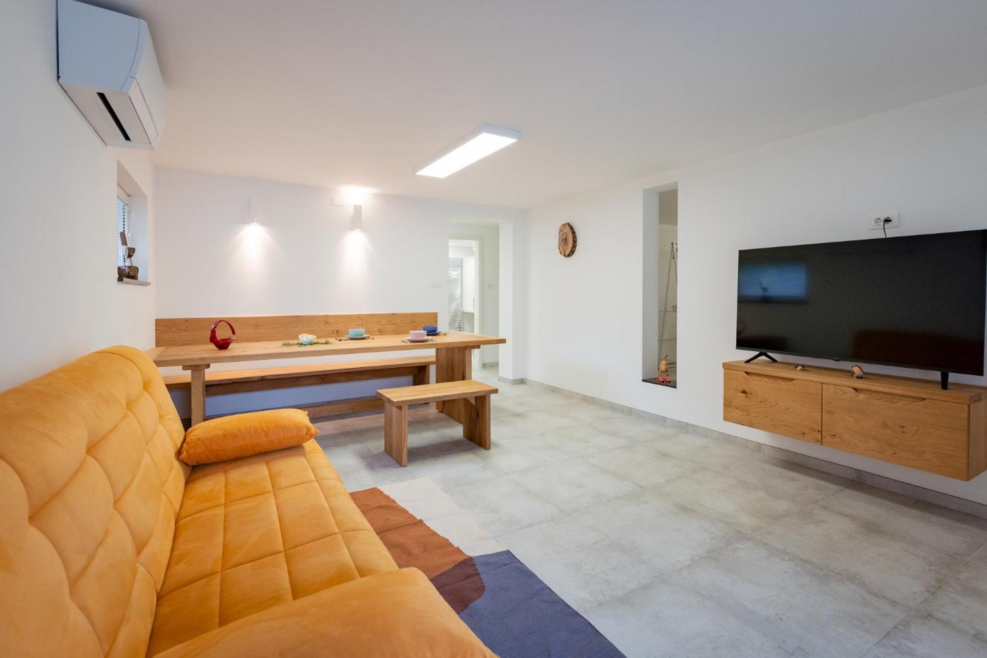 And Natasa 2 Apartment *